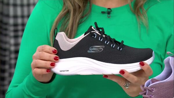 Skechers Vapor Foam. Con cordón